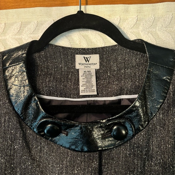 NWT Worthington Grey Tweed Cropped Jacket w/Patent Leather Trim, Size XL - Picture 4 of 10